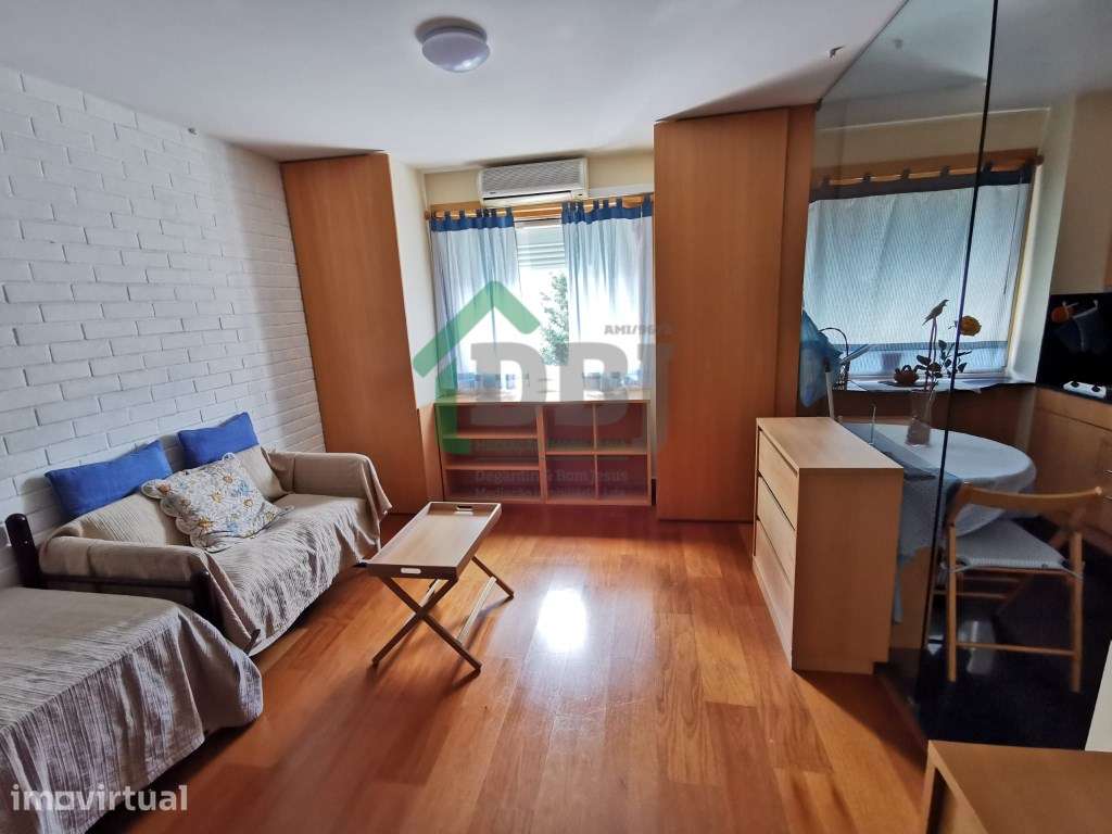 Apartamento T0 - Junto à Faculdade Ciências da Saúde e Hospital - Grande imagem: 5/8