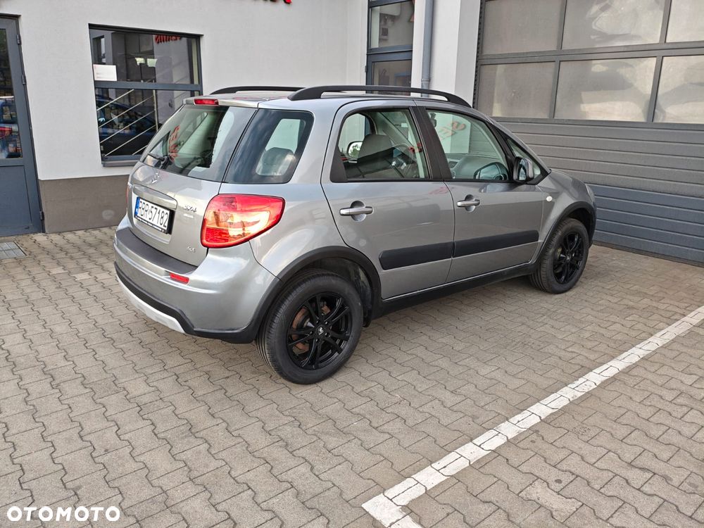 Suzuki SX4 - 5