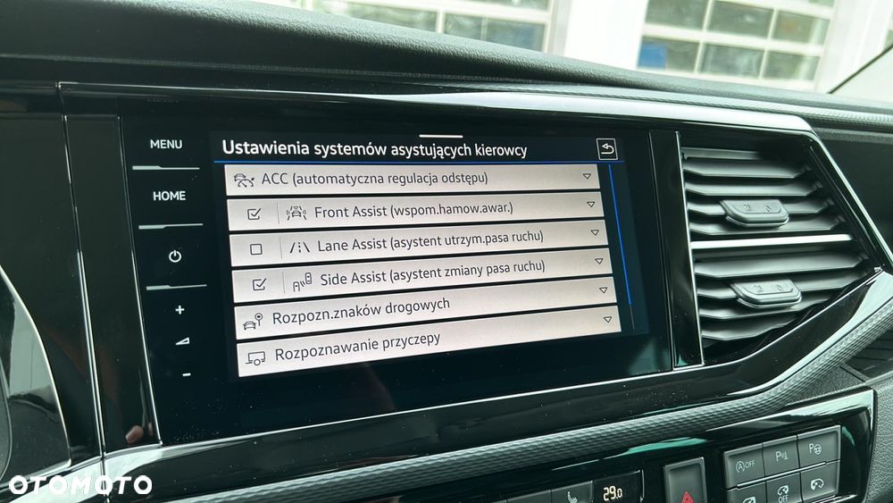 Volkswagen Multivan 2.0 TDI L1 Highline DSG - 32