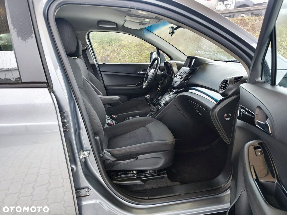 Chevrolet Orlando 1.8 LS+ - 21