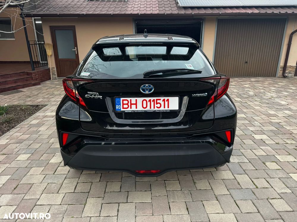 Toyota C-HR - 4