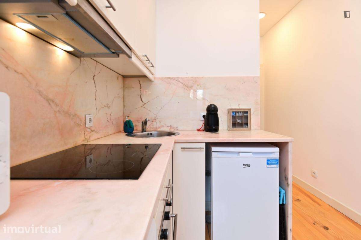Apartamento com 1 quartos - localizado em Campo Grande Lisbon - Grande imagem: 3/18