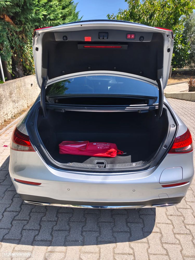 Mercedes-Benz E 300 de 4Matic 9G-TRONIC AMG Line - 27