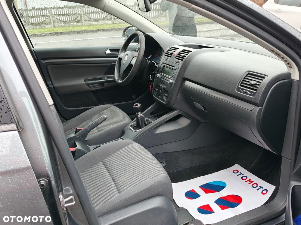 Volkswagen Jetta 1.6 Freestyle - 15