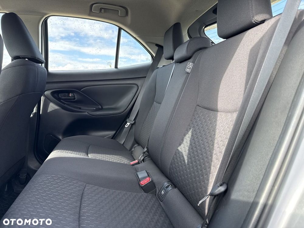 Toyota Yaris Cross Hybrid 1.5 Comfort - 17