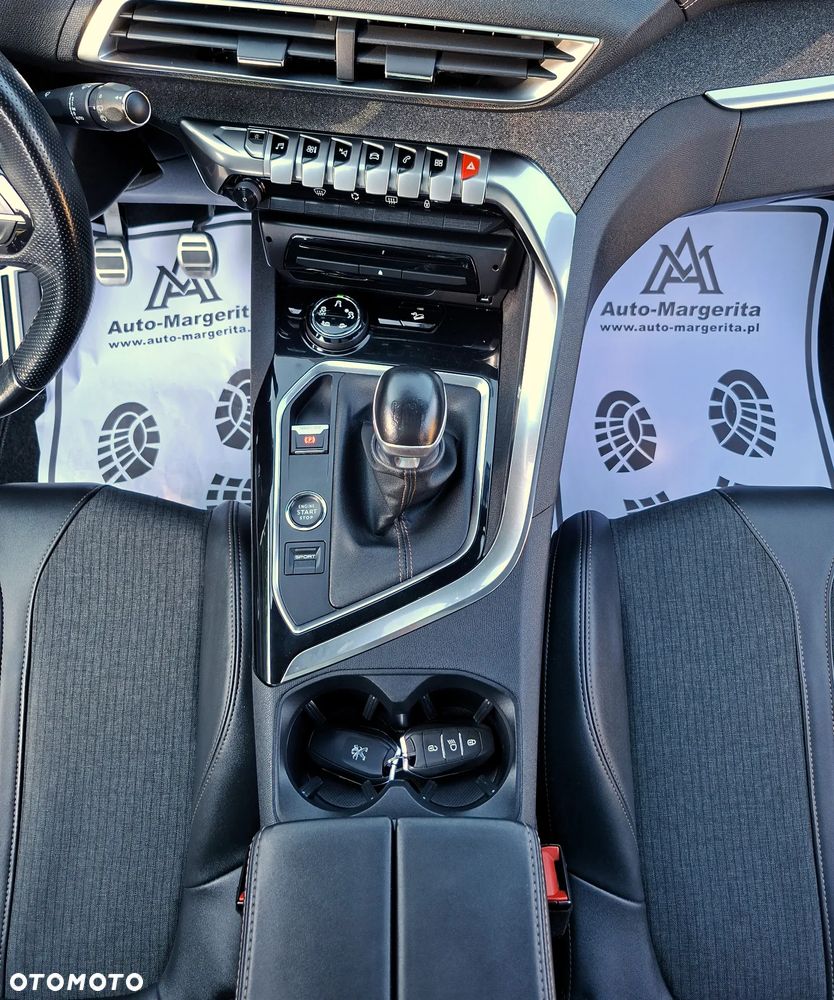 Peugeot 5008 1.5 BlueHDi GT S&S - 22