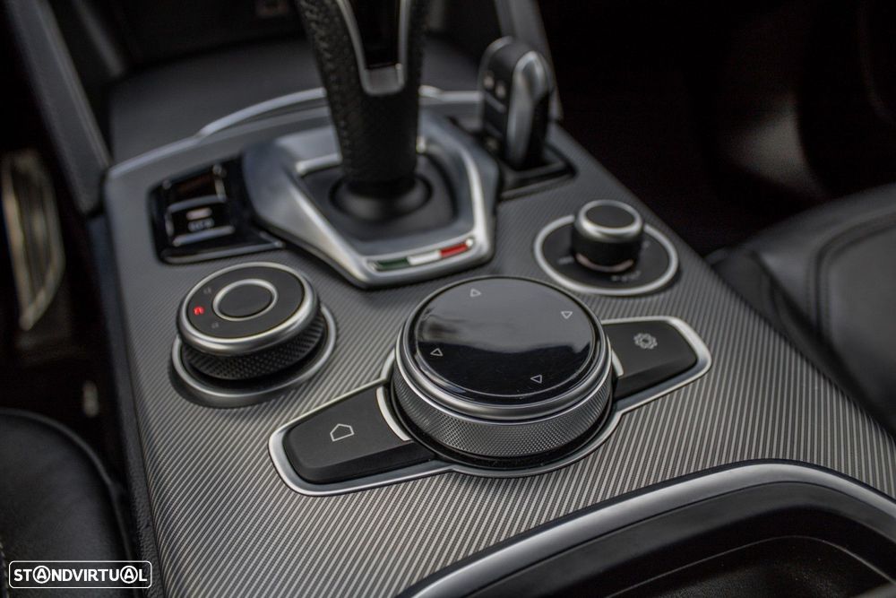 Alfa Romeo Stelvio 2.2 D Sprint AT8 - 56