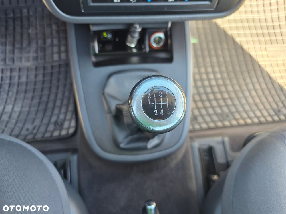 Seat Alhambra - 33