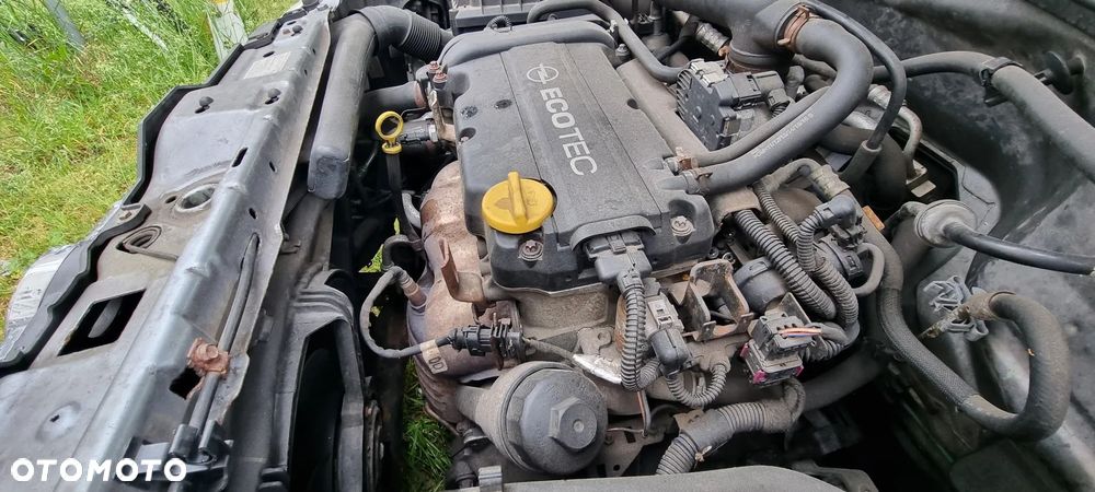 Opel Corsa - 16