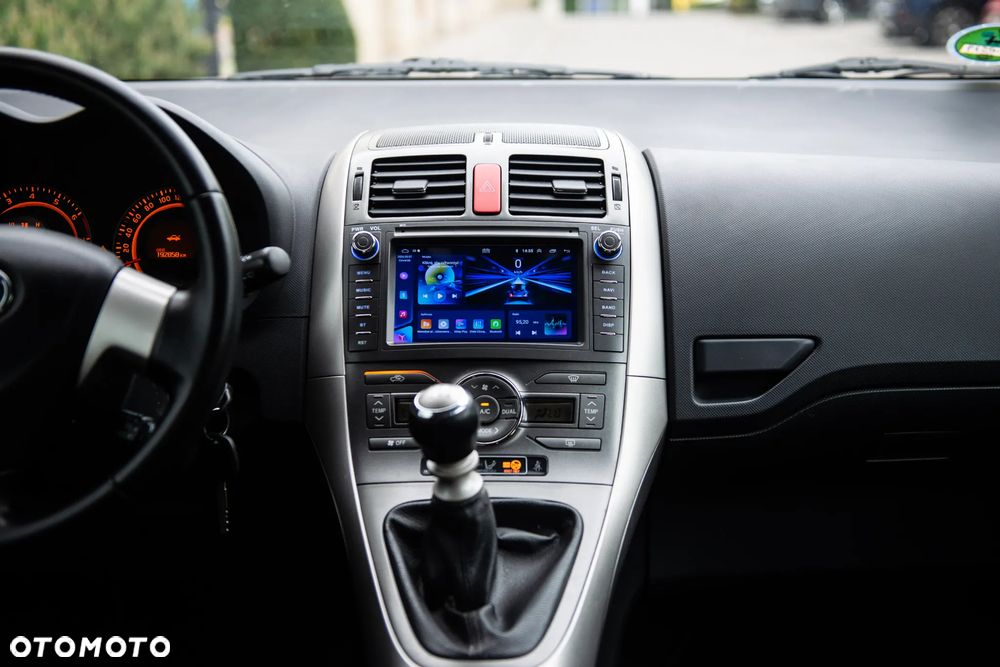 Toyota Auris 1.33 VVT-i Premium - 28