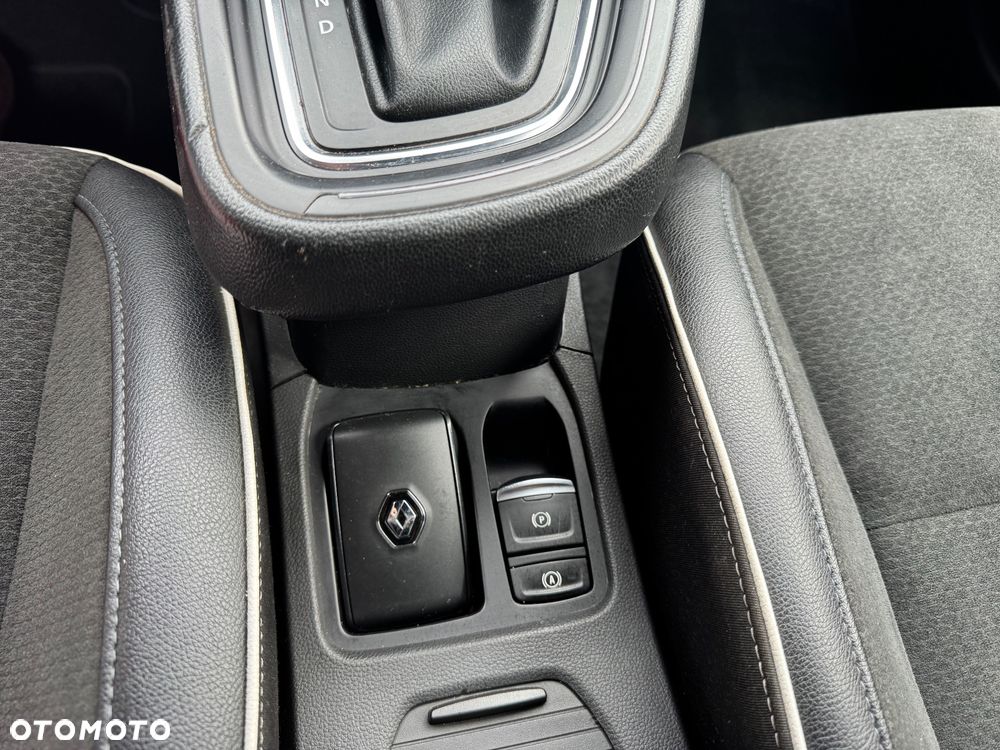 Renault Clio TCe 130 EDC GPF INTENS - 12