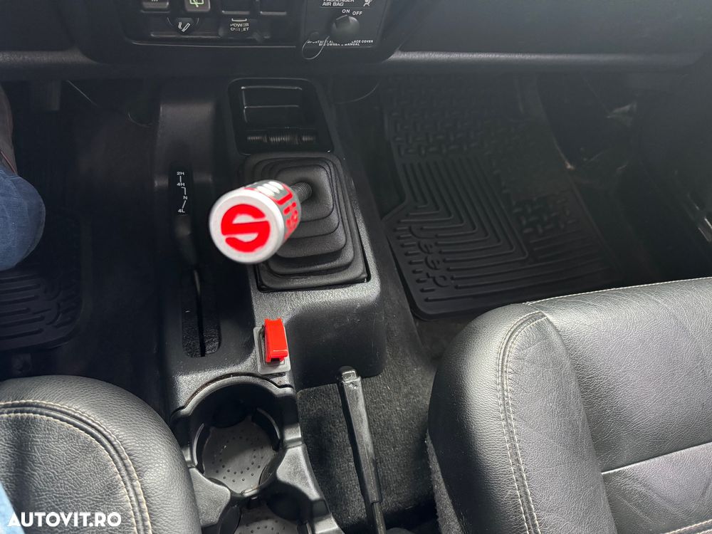 Jeep Wrangler 2.4 Sport - 9