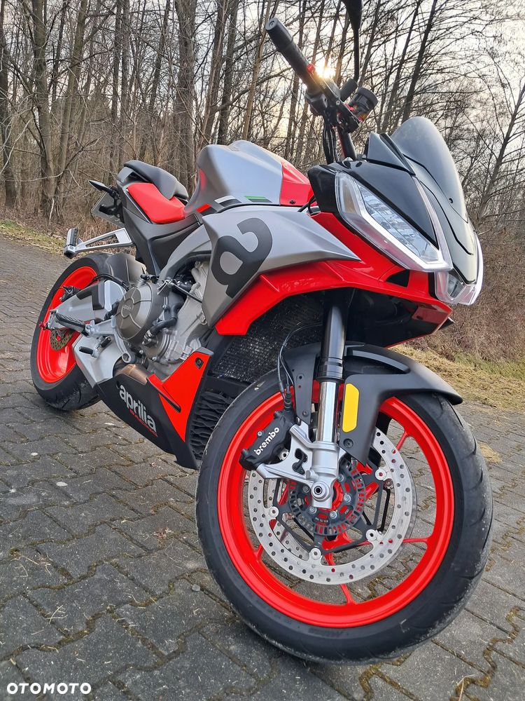 Aprilia Tuono - 2