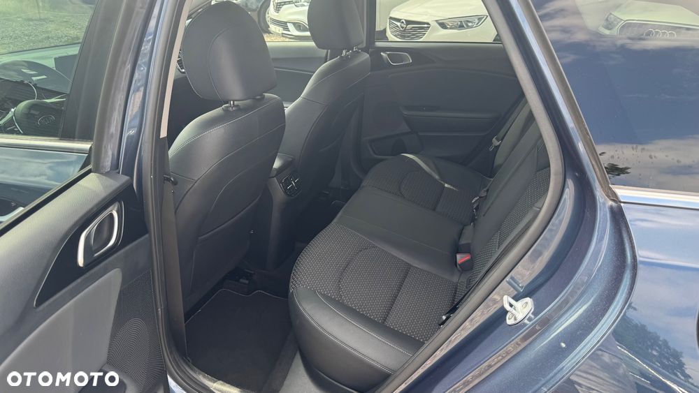 Kia Ceed 1.4 T-GDI DCT OPF Spirit - 26