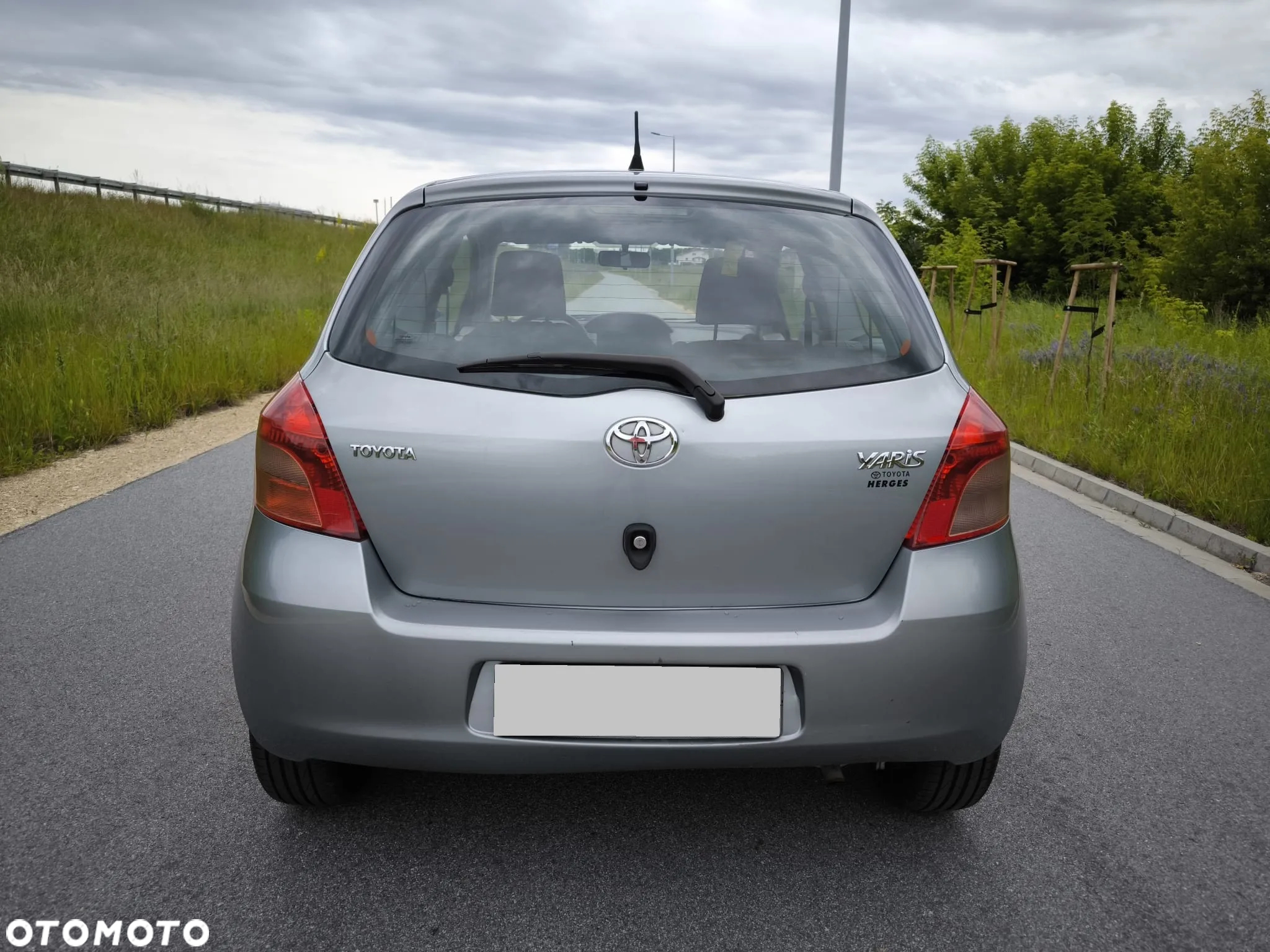 Toyota Yaris 1.0 VVT-i Cool Edition - 8