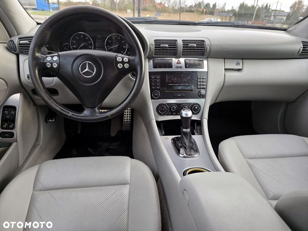 Mercedes-Benz Klasa C 230 7G-TRONIC Avantgarde Sport Edition + - 18