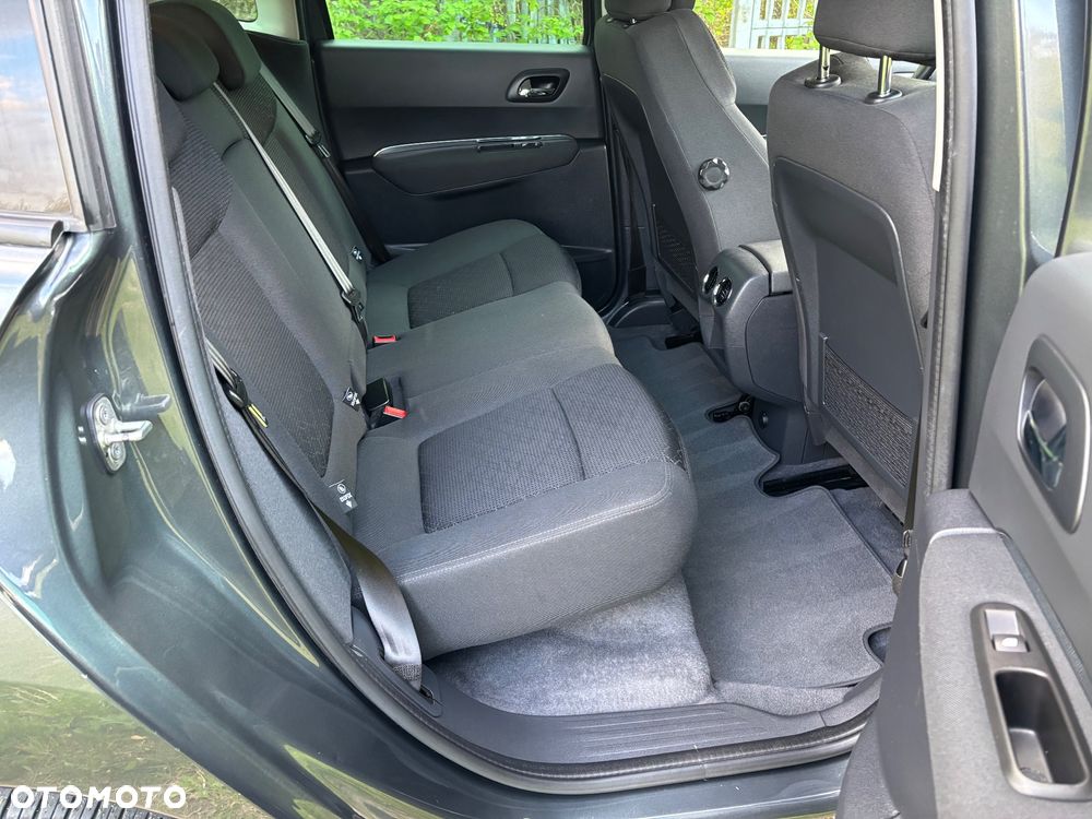 Peugeot 3008 1.6 HDi Active - 24
