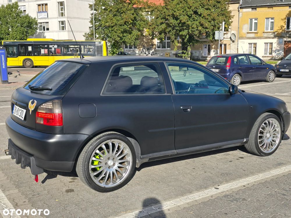 Audi A3 1.8T Attraction - 3