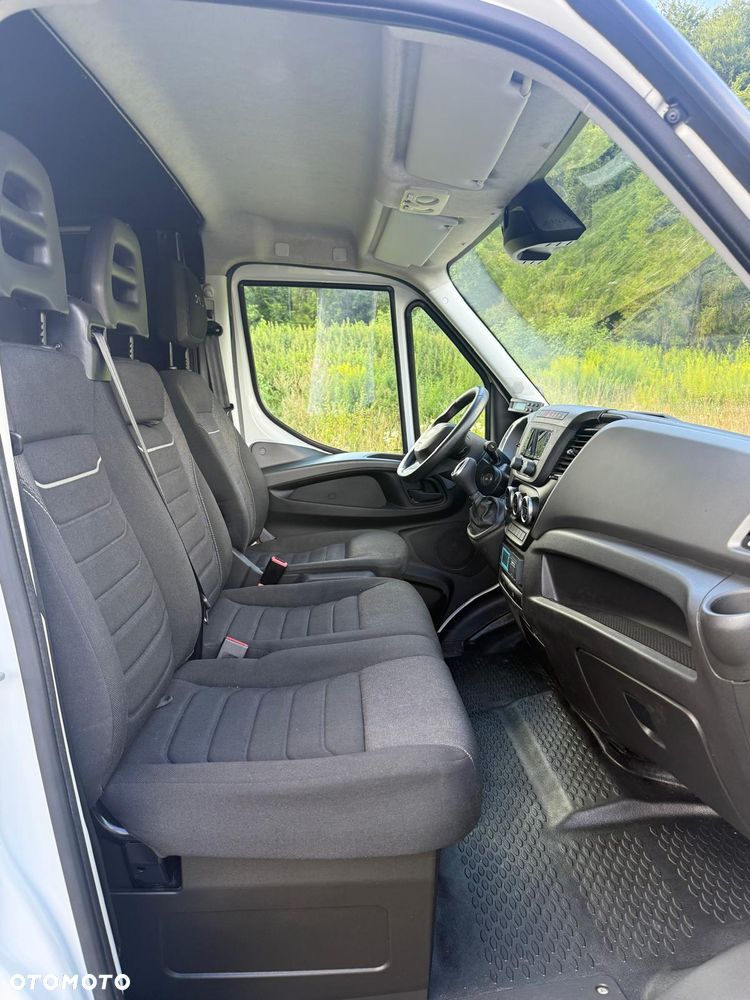 Iveco DAILY - 11