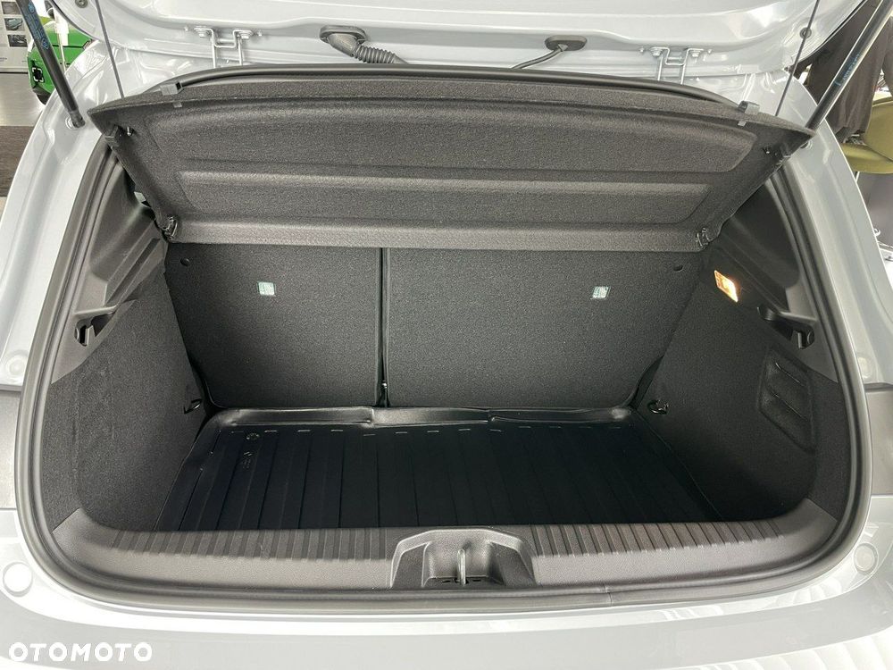 Renault Clio - 10