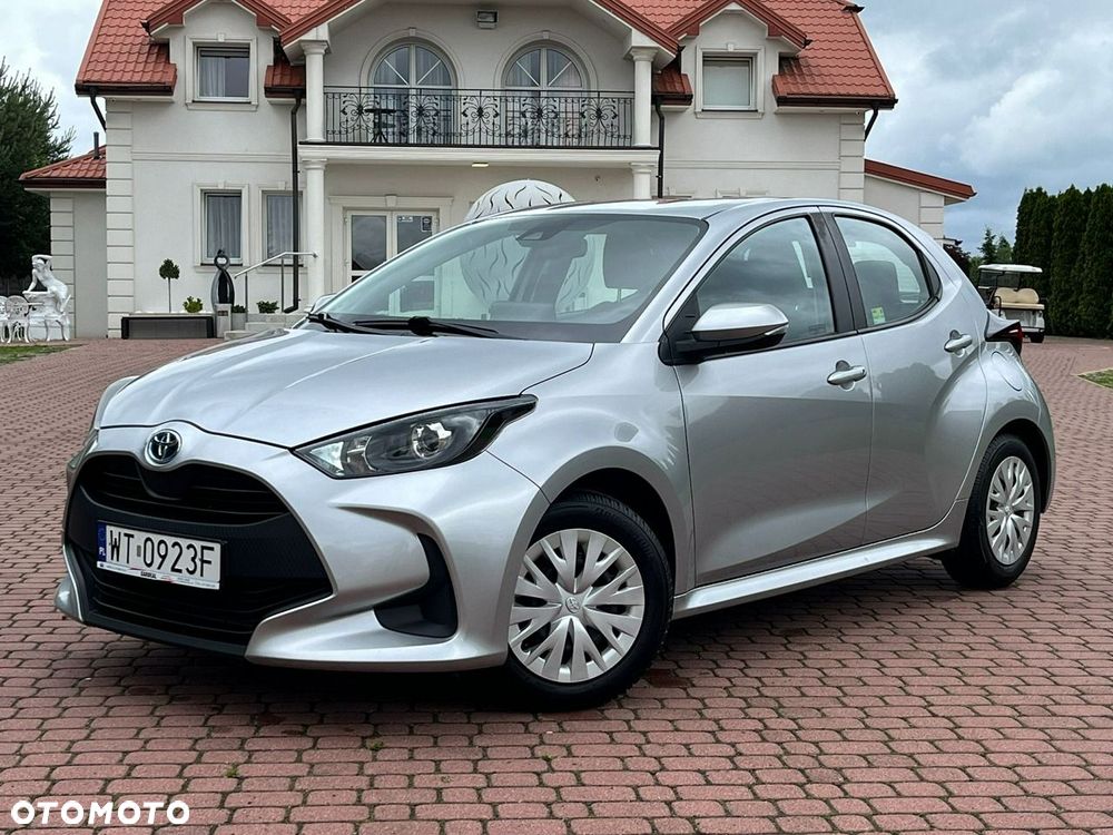 Toyota Yaris - 12