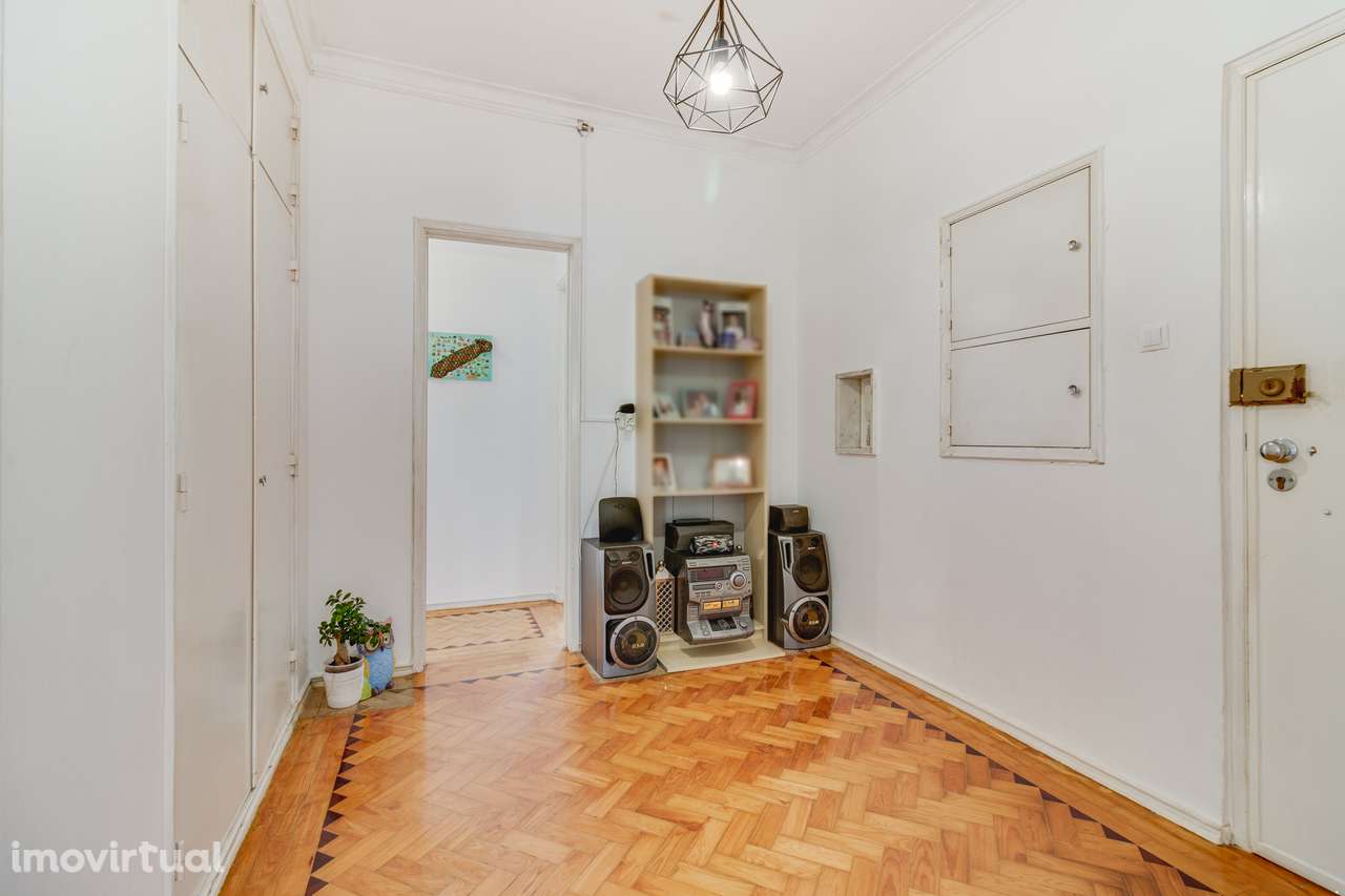 APARTAMENTO T3 | C/ ARRECADAÇÃO | ODIVELAS - Grande imagem: 3/33