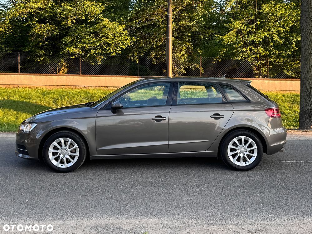 Audi A3 Sportback 2.0 TDI S tronic sport - 10