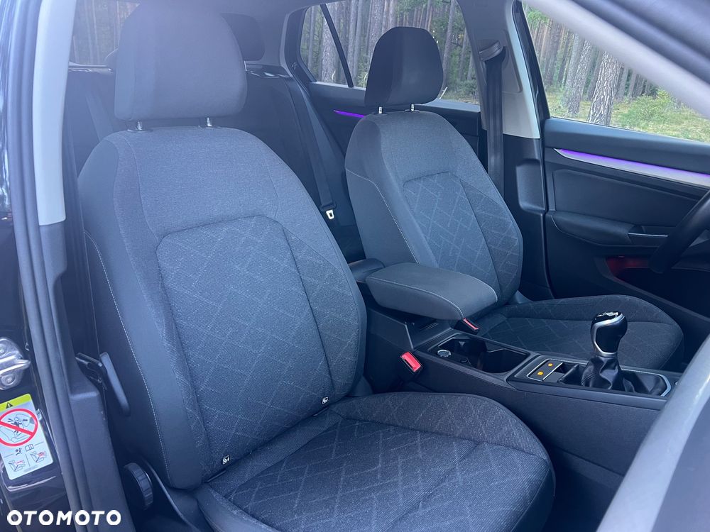 Volkswagen Golf - 13