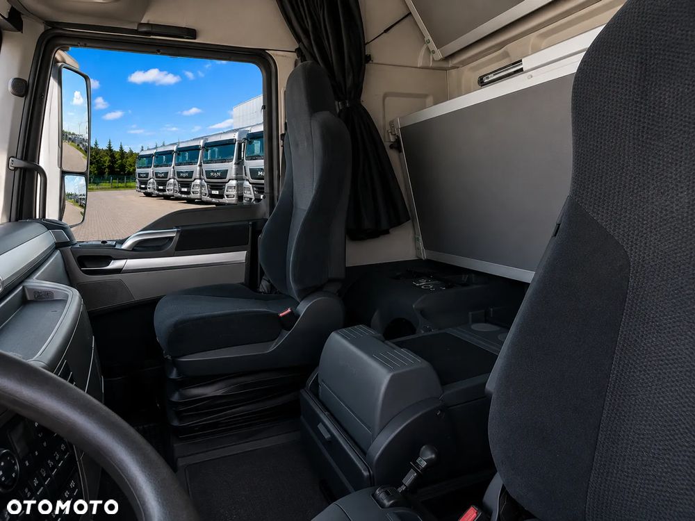 MAN TGX 18.480 euro6 XXL AUTOMAT + RETARDER LowDeck NISKI PRZEBIEG ! - 12