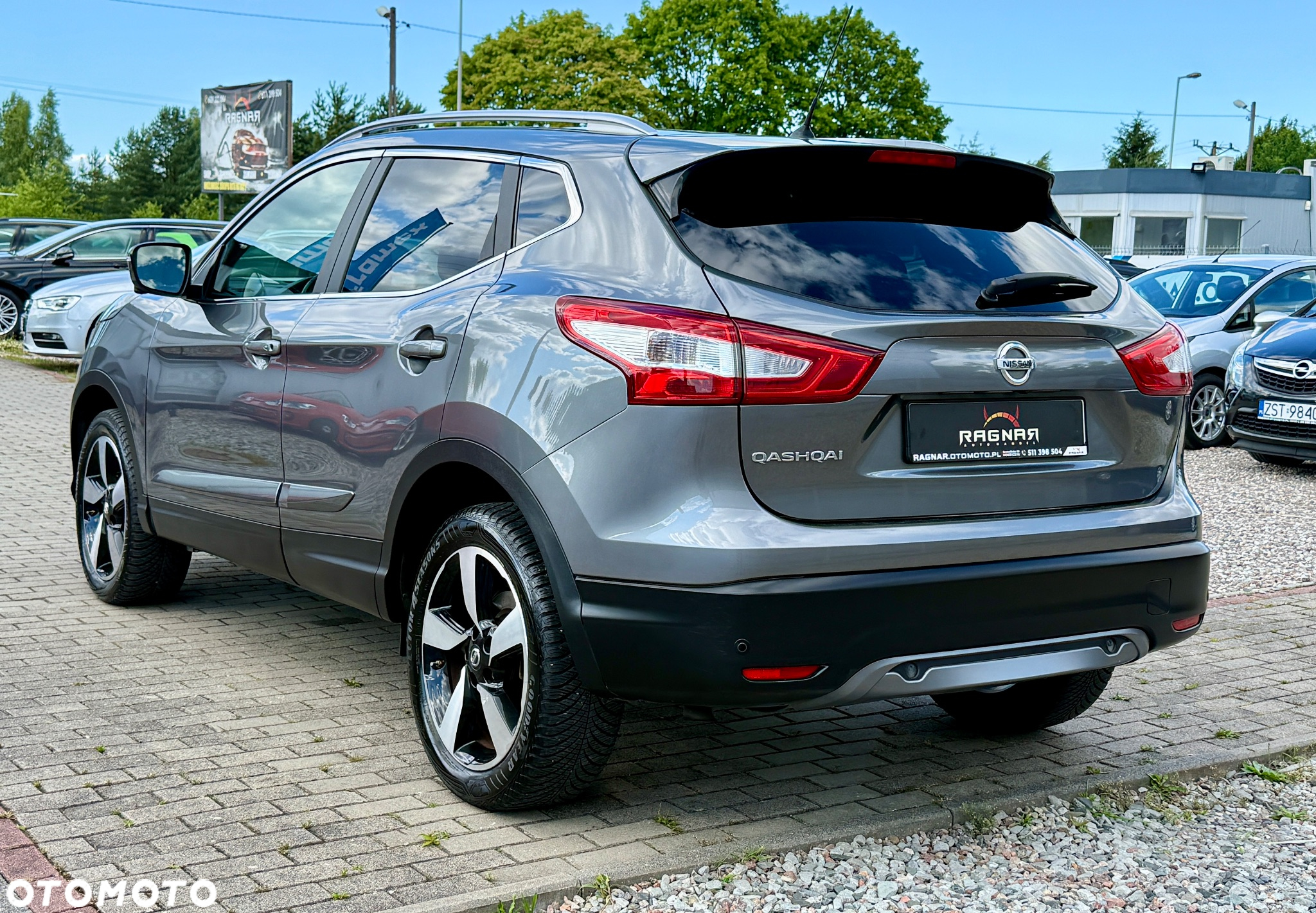Nissan Qashqai 1.6 DIG-T Tekna - 6