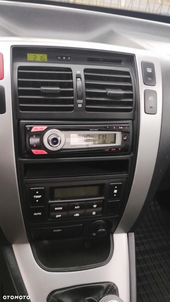 Hyundai Tucson - 14