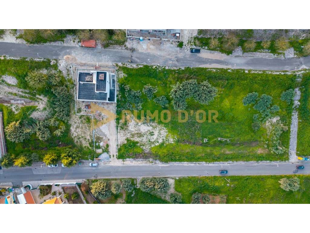 Lote de Terreno para construção de Moradia Geminada - Grande imagem: 4/32