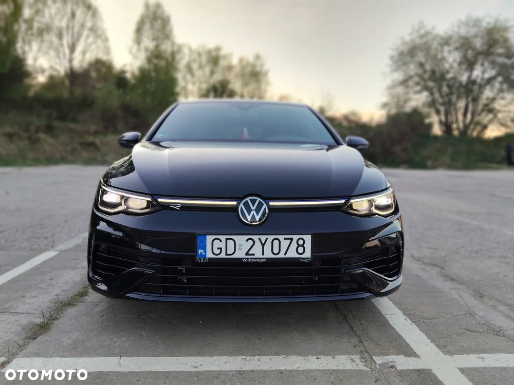 Volkswagen Golf - 9