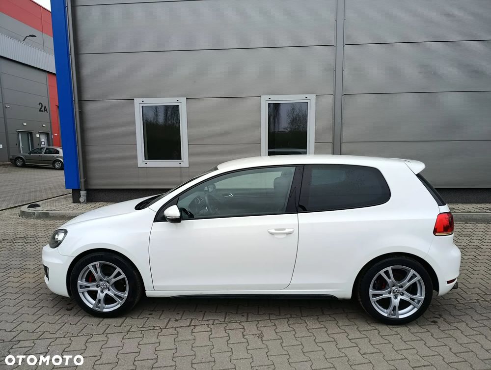 Volkswagen Golf 2.0 GTI - 9