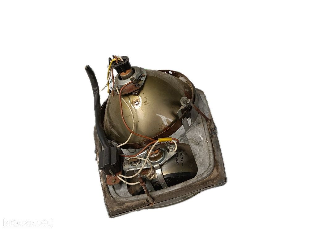 Farol Dto Mercedes-Benz 190 (W201) - 2