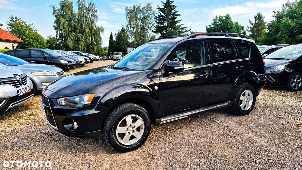 Mitsubishi Outlander 2.0 Intense 2WD EU5 CVT - 22