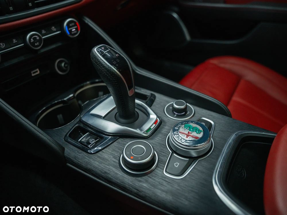 Alfa Romeo Giulia - 29