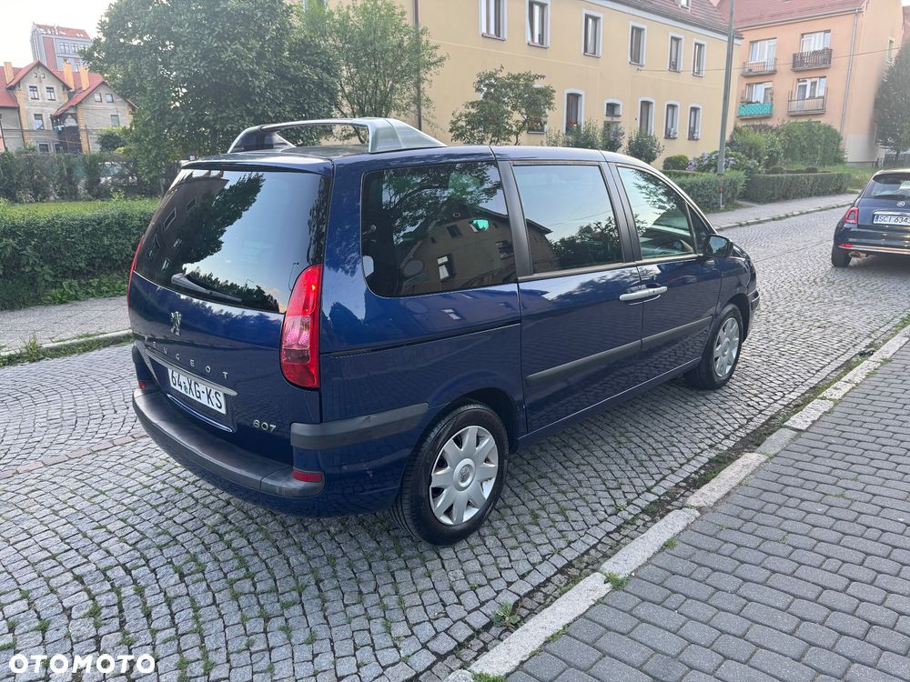 Peugeot 807 140 Premium - 4