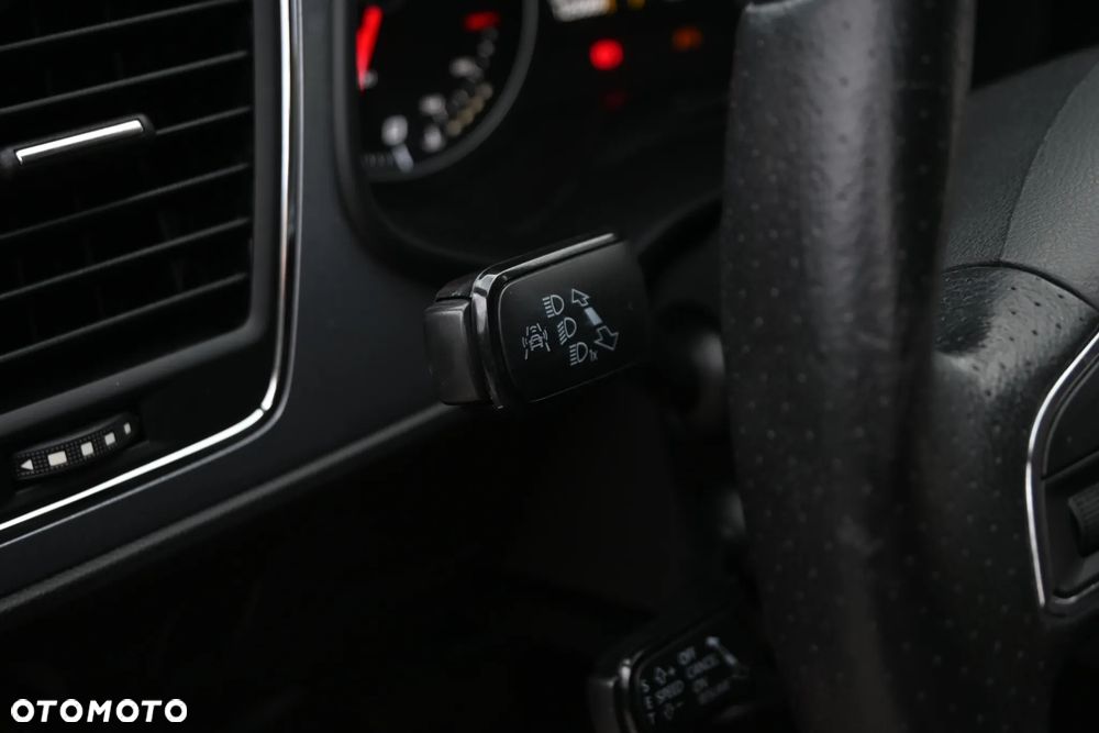 Seat Leon 1.8 TSI FR S&S DSG - 38