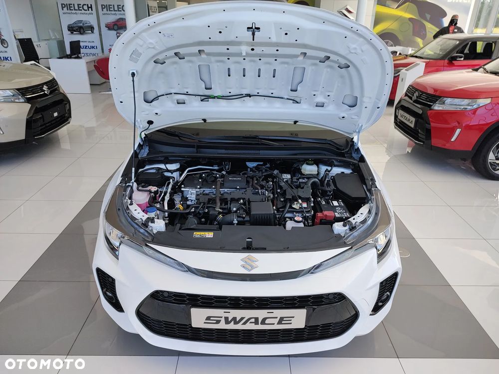 Suzuki Swace 1.8 Hybrid Premium Plus CVT - 34