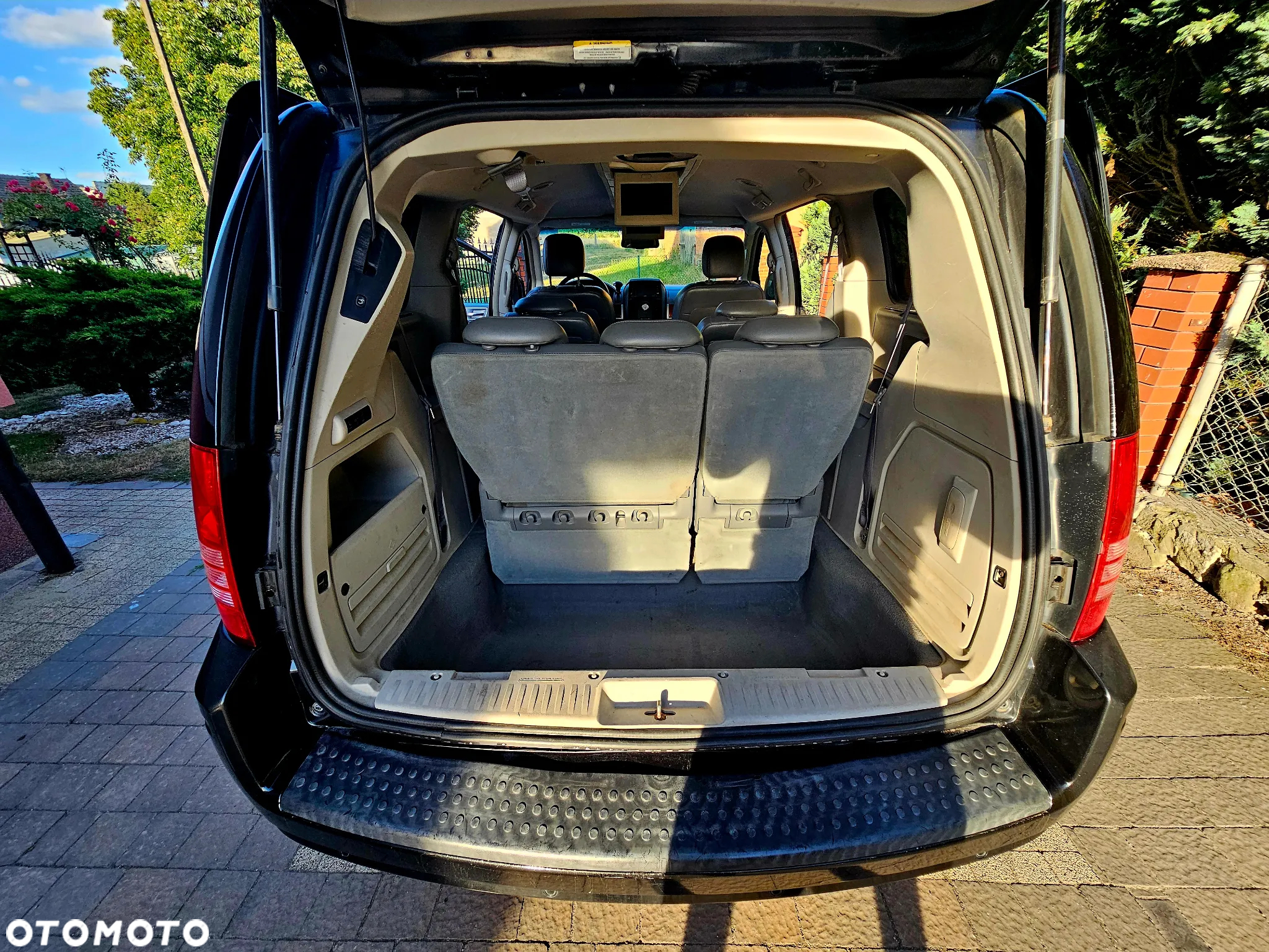 Chrysler Town & Country 3.8 Touring - 9