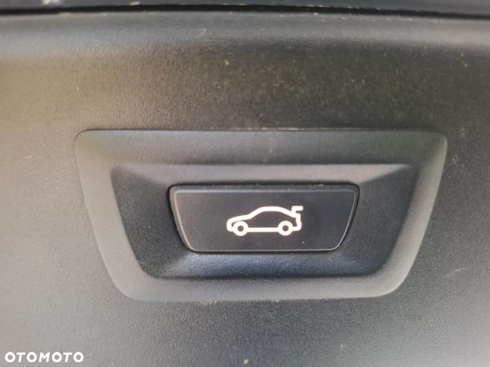 BMW Seria 5 - 16