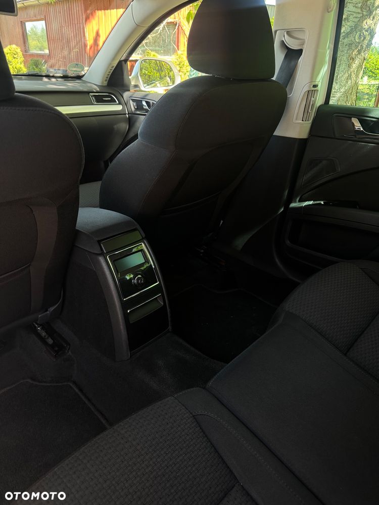 Skoda Superb - 11