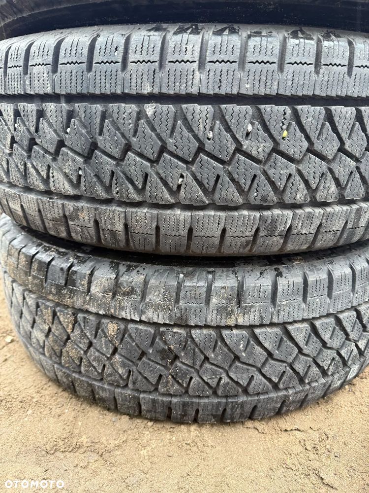 CRAFTER MAN 2NO601027L KOMPLET FELGI STALOWE 16' + OPONY ZIMOWE 235/65 - 3