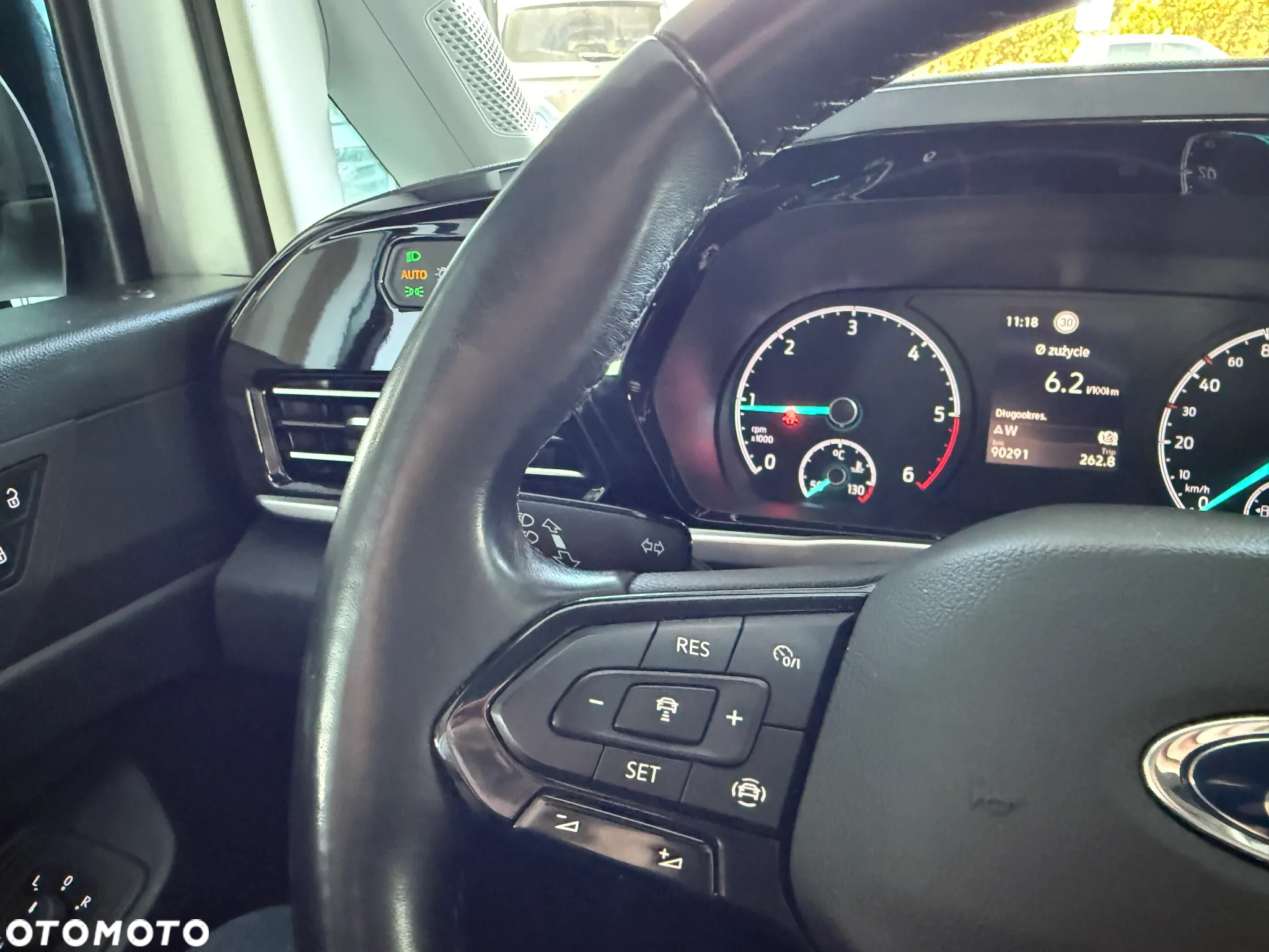 Ford Tourneo Connect 2.0 EcoBlue Titanium - 26