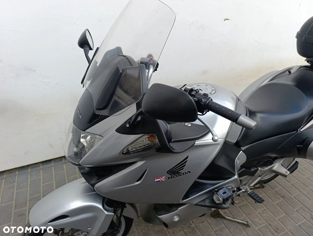 Honda NTV - 11