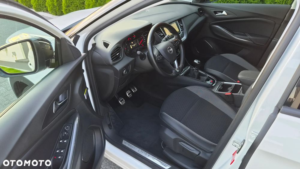 Opel Grandland X 1.2 Start/Stop Dynamic - 7