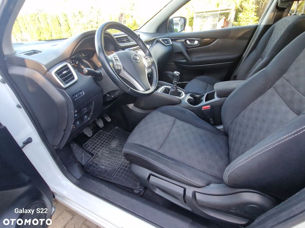 Nissan Qashqai 1.5 dCi N-Connecta - 20
