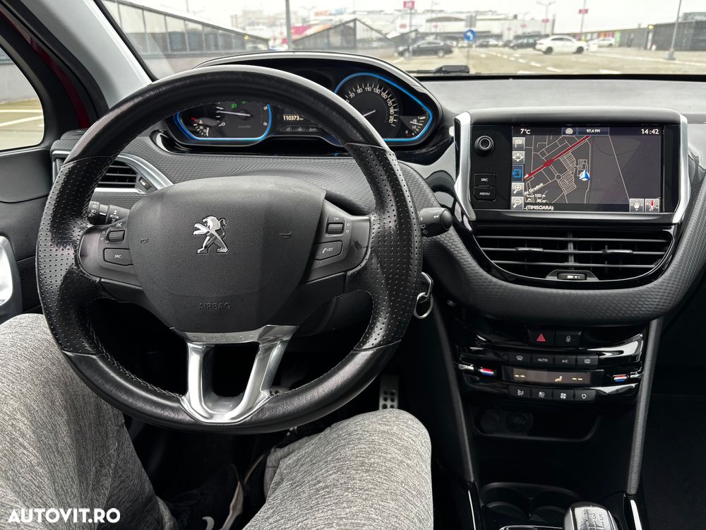 Peugeot 2008 e-HDi FAP 115 STOP & START Business-Line - 14