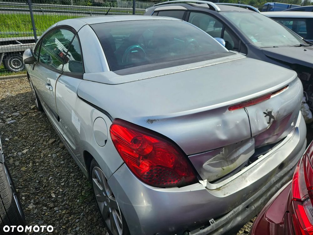 Peugeot 207 CC 150 THP RC-Line - 5